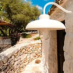 Helloapulia - Trulli Di Nifra Panoramic Hill