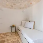 Helloapulia - Trulli Di Nifra Panoramic Hill Villa