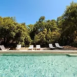 Helloapulia - Trulli Di Nifra Panoramic Hill Villa